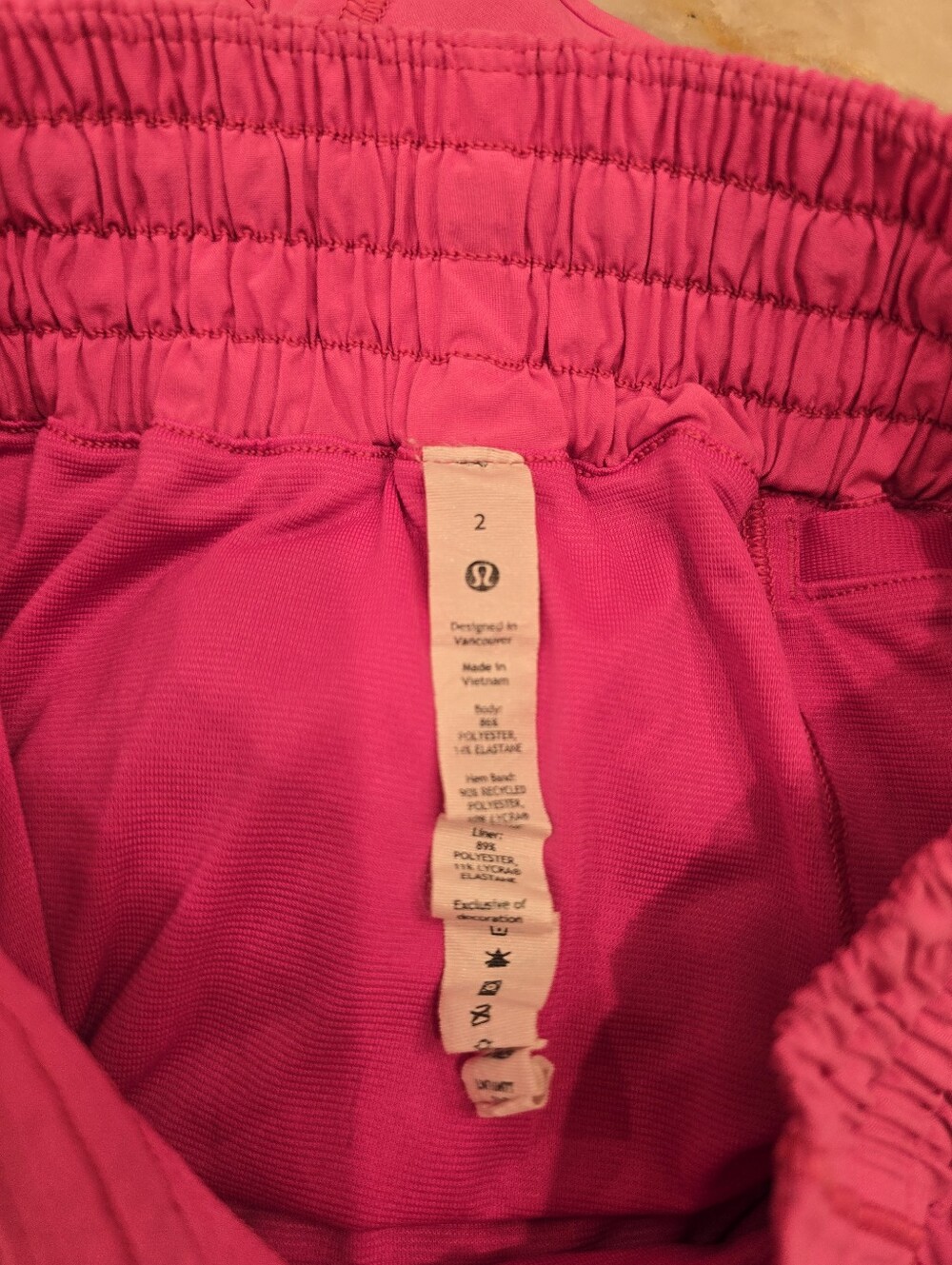 Lululemon Hotty Hot High-Rise Short Sonic Pink Size 2 - Picture 9 of 10